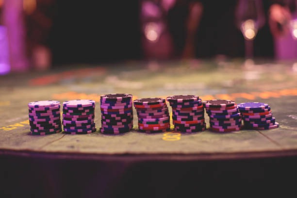 Live dealer blackjack table in tournament mode